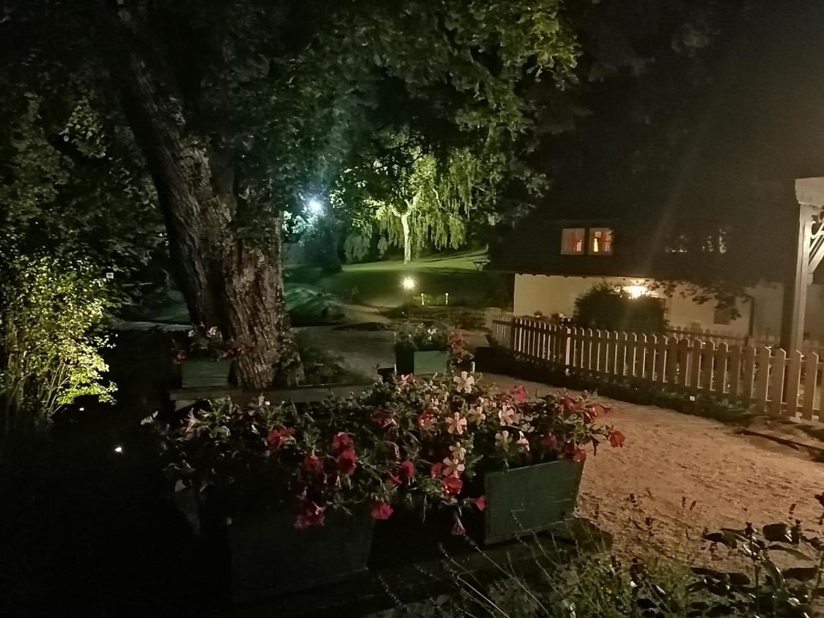 Landsitz Oberhof Petit Hotel Muggendorf  Exteriér fotografie