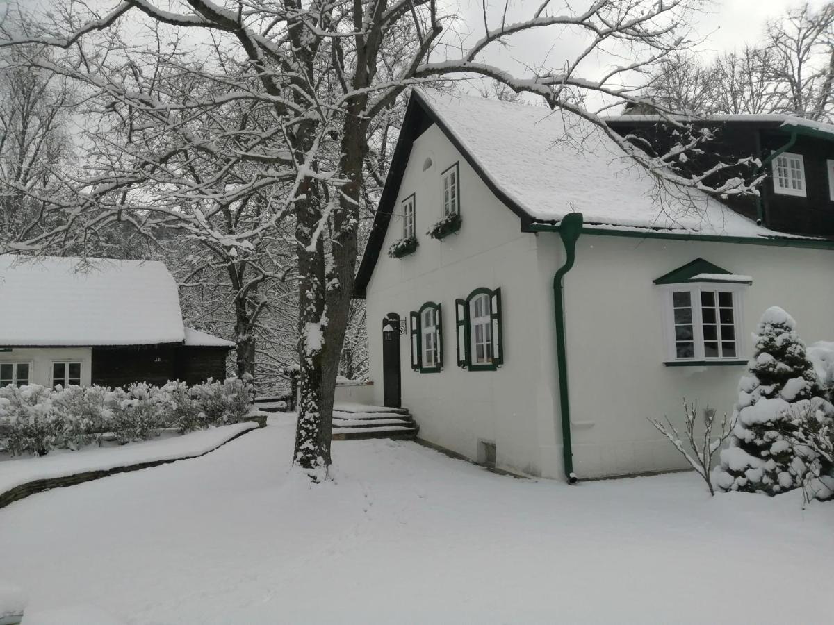 Landsitz Oberhof Petit Hotel Muggendorf  Exteriér fotografie